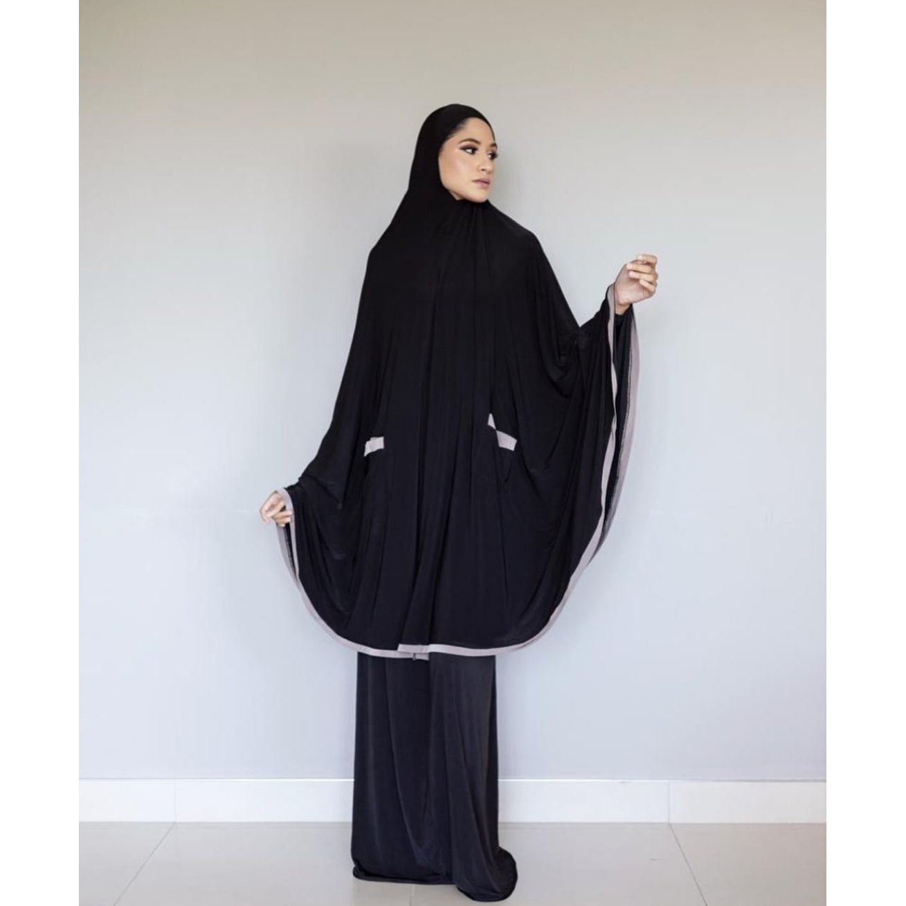 Pocket Burqa - Knee Length - Full Black With Nude