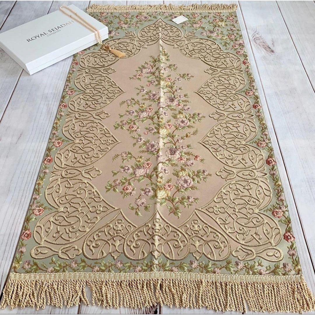 Royal Sejadah - Couples Luxury Prayer Mat & Tasbihs - Black & Mint Floral