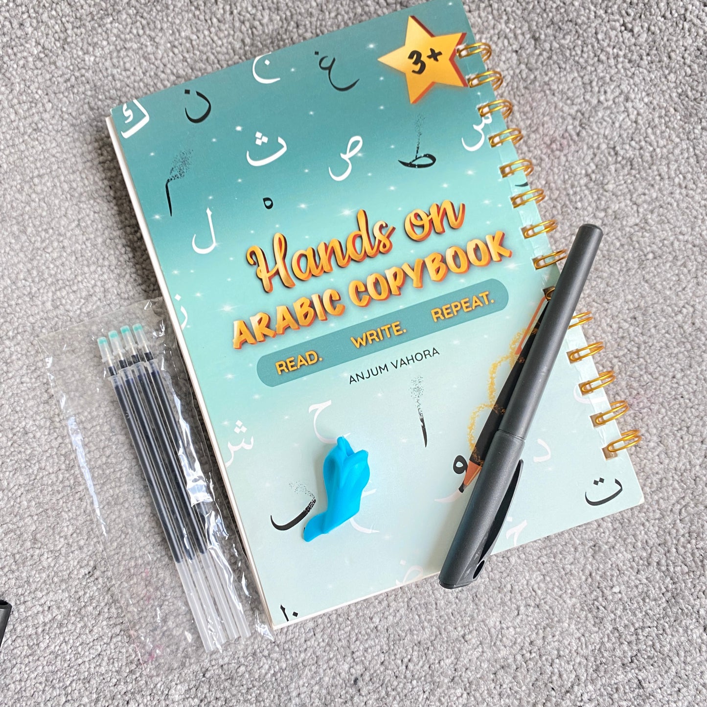 Hands On Arabic Copybook (Reusable)