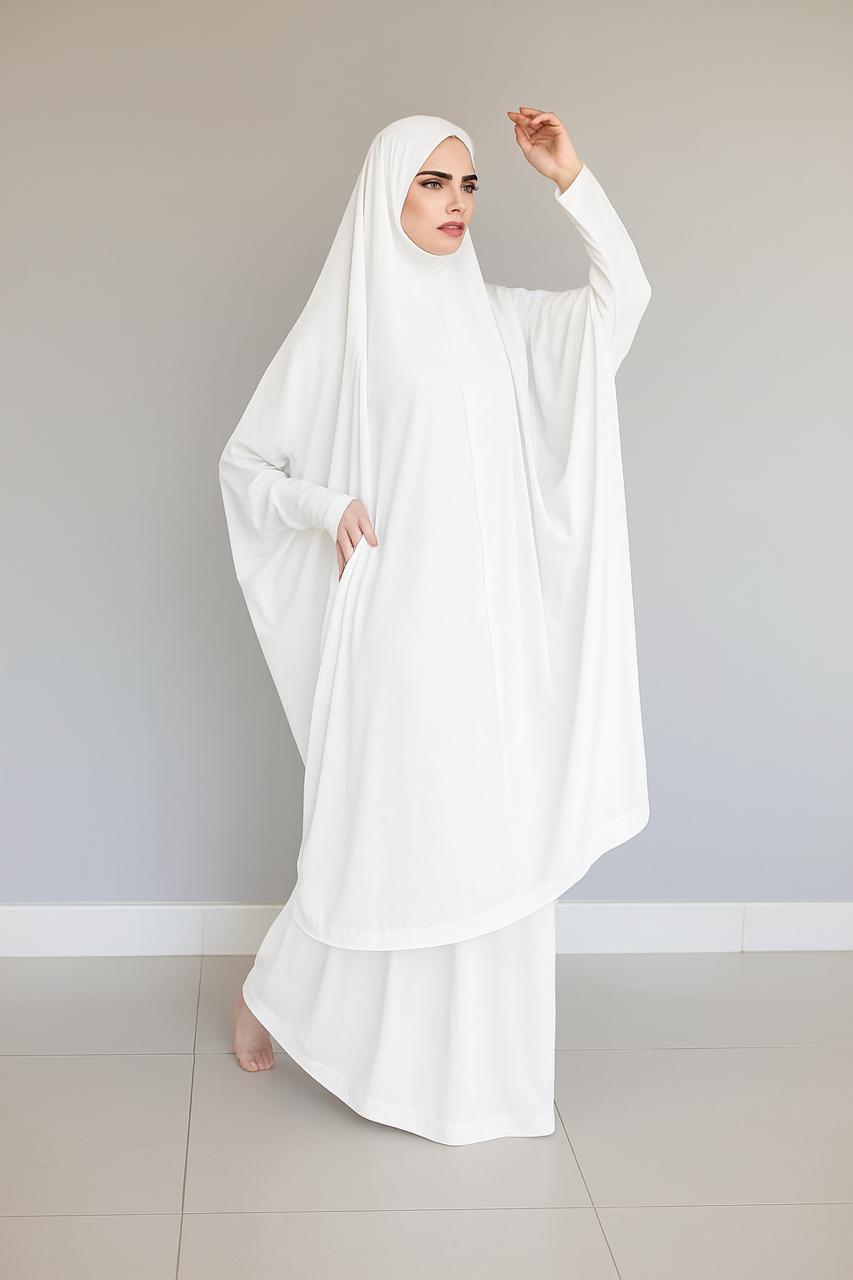 White Travel Burqa With Zip Pockets & Sleeves