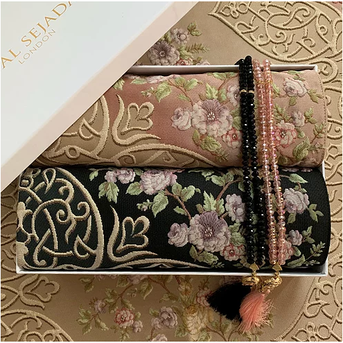 Royal Sejadah - Couples Luxury Prayer Mat & Tasbihs - Black & Pink Floral