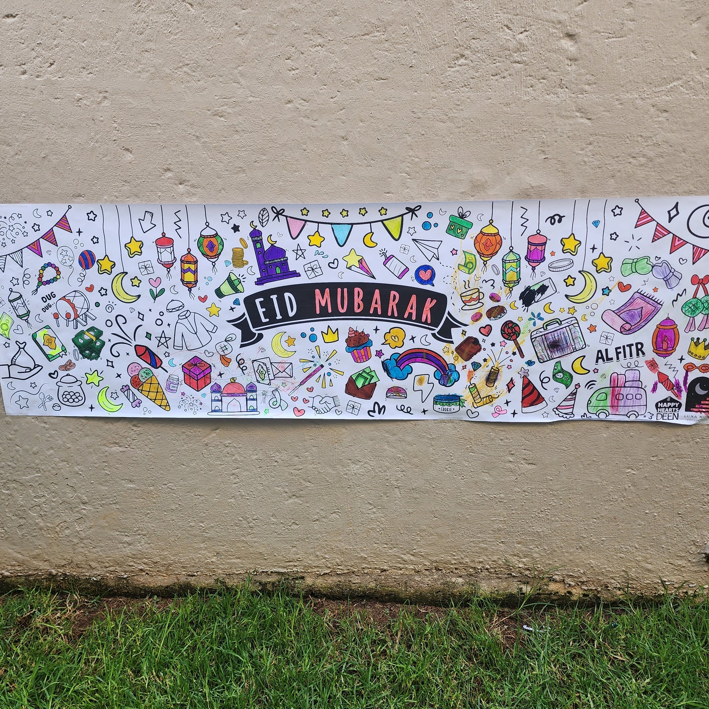 Gigantic Eid Poster: Colour-in Wall Banner