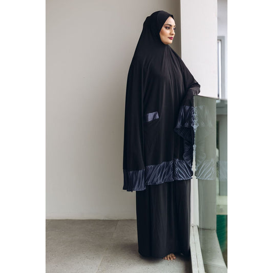 Pocket Burqa - Knee Length - Full Black with Navy (Plisse Edition)