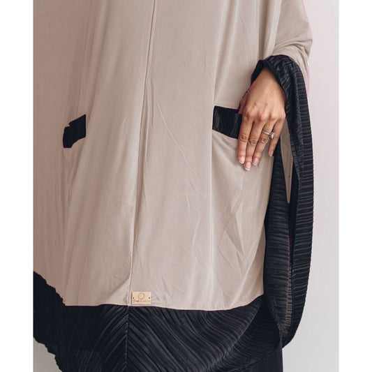 Pocket Burqa - Knee Length - Full Nude with Black (Plisse Edition)