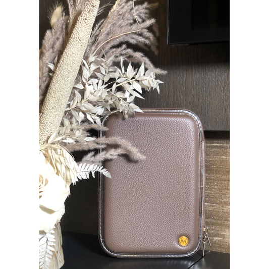 Mus'haf Quran Case: Brown with Pebble Finish