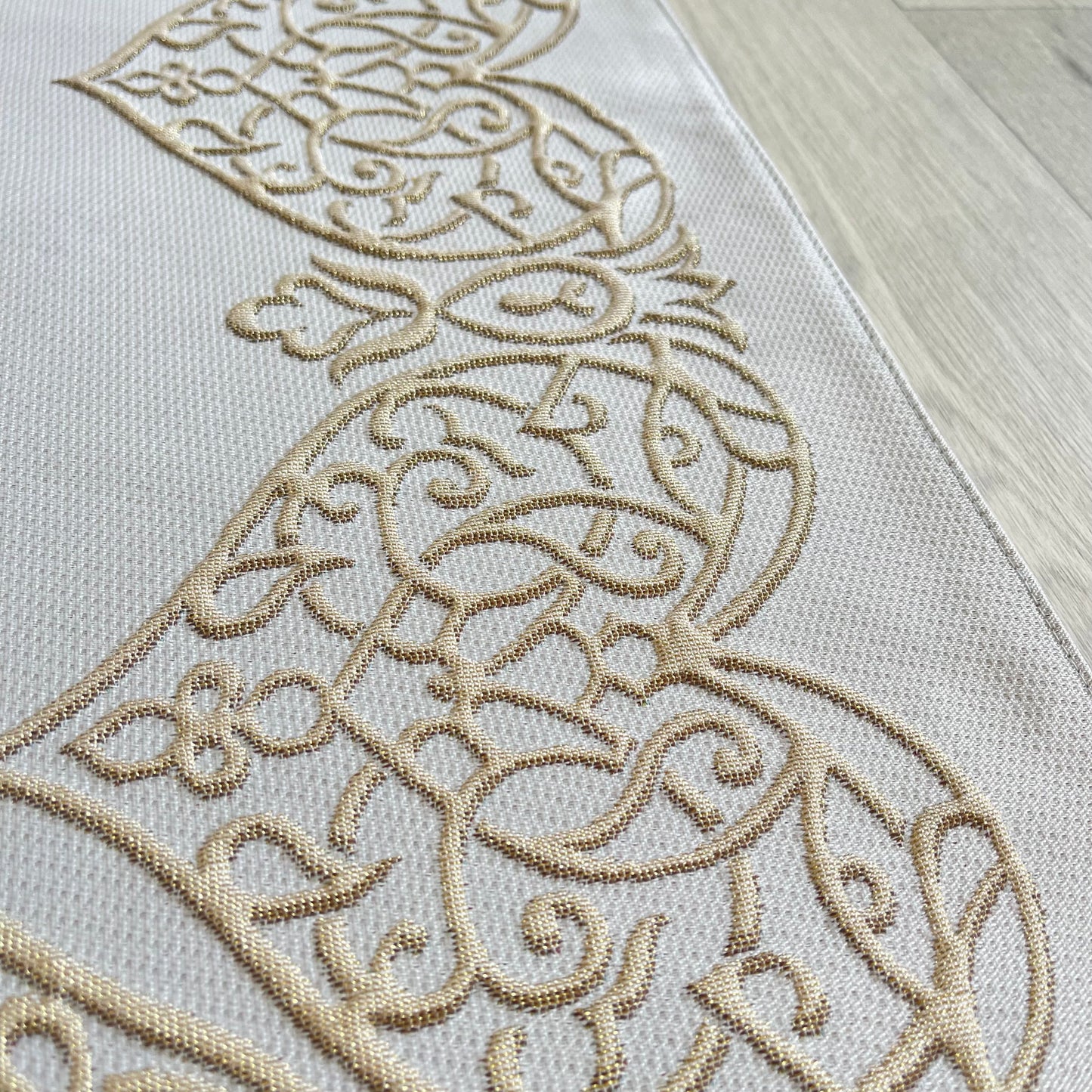 Royal Sejadah - Luxury Prayer Mat & Tasbih - White Classic Design